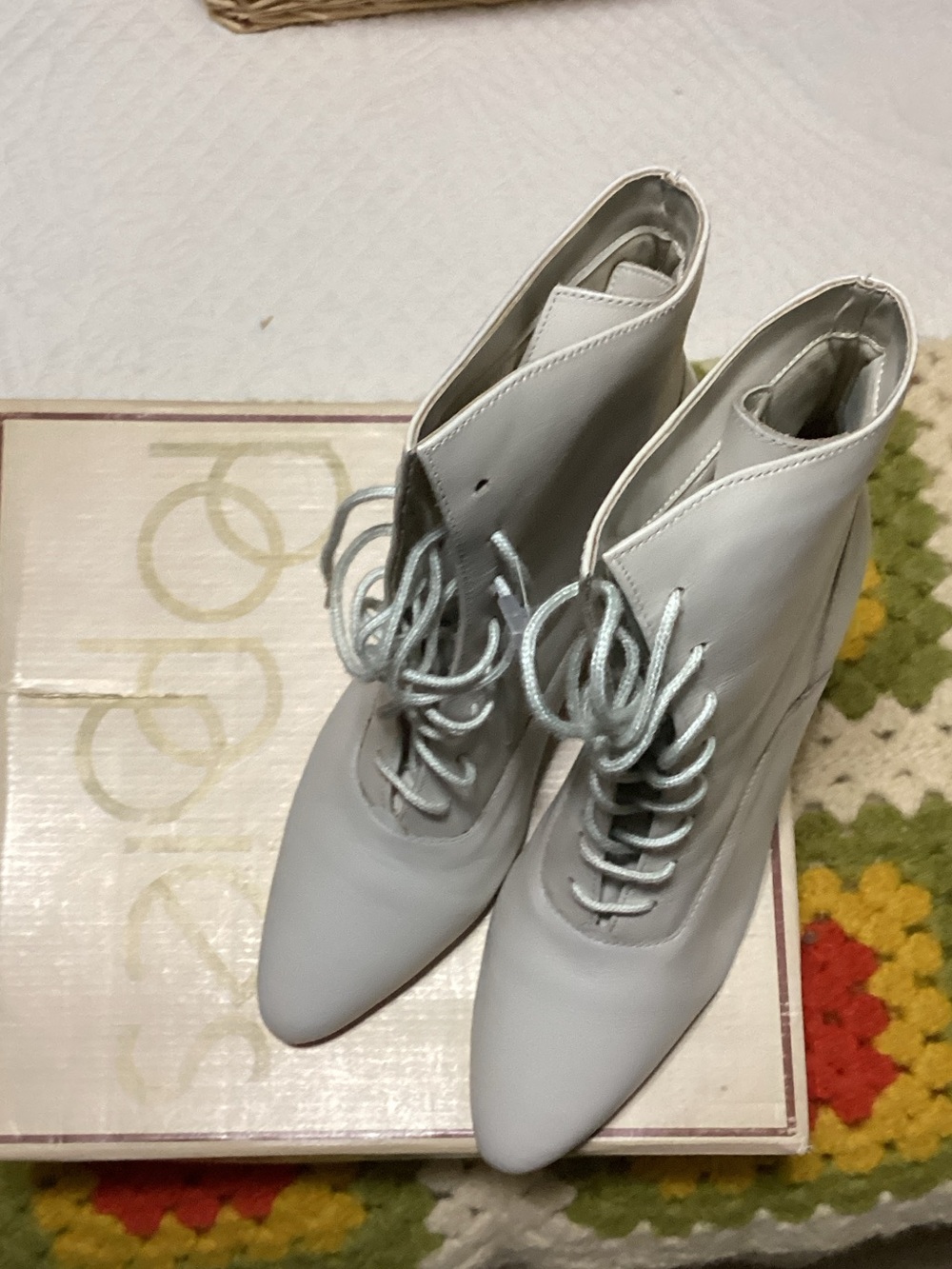 Vintage Poppies Women’s Lace-Up Pointed Ankle Boots in Light Cream